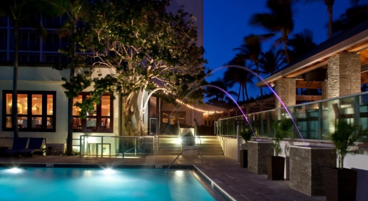 Get a free night at Jupiter Beach Resort and Spa