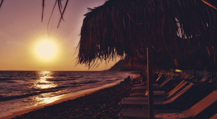 Winter Break Travel Deals