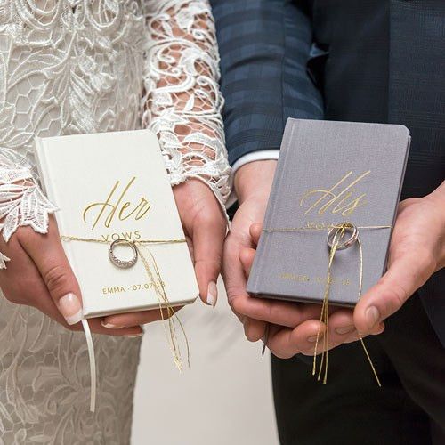 Examples of Wedding Vows to Make Your Wedding More Memorable