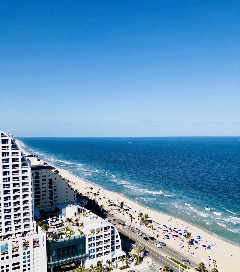 Hilton Fort Lauderdale Beach Resort: $4 / night deal!